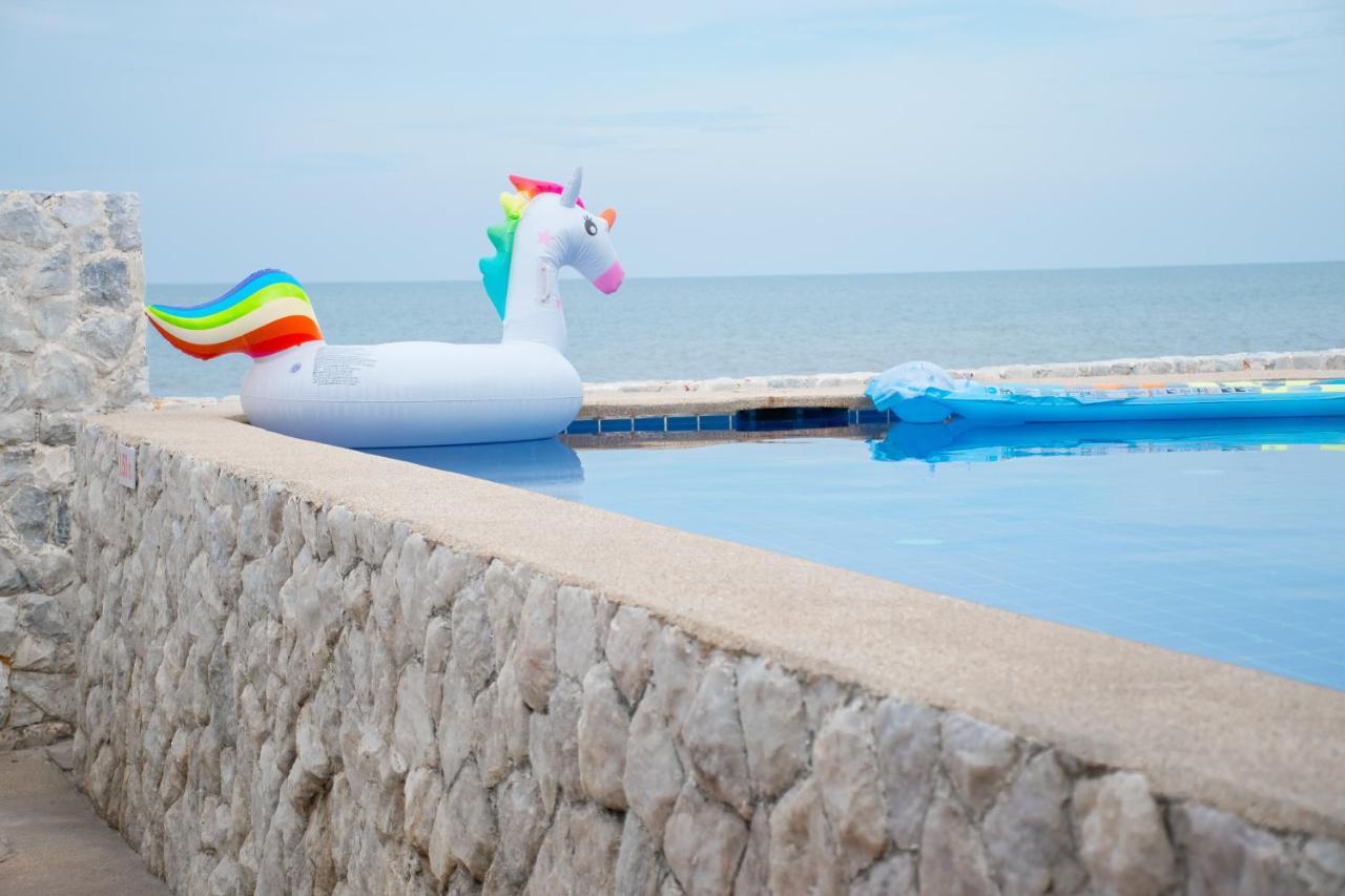 Sea Memories White Sand Beach Hotel Хуахін Екстер'єр фото