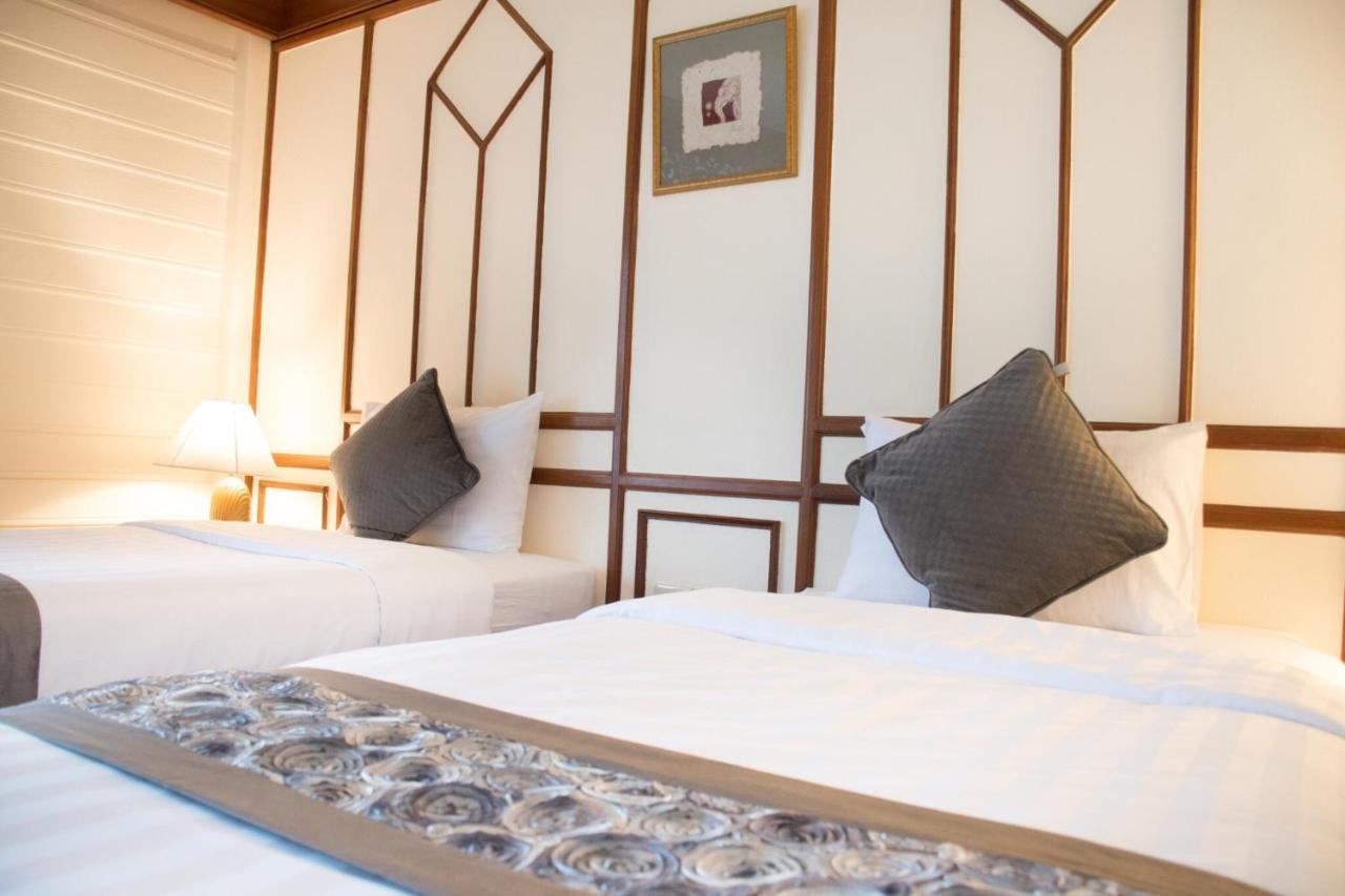 Sea Memories White Sand Beach Hotel Хуахін Екстер'єр фото
